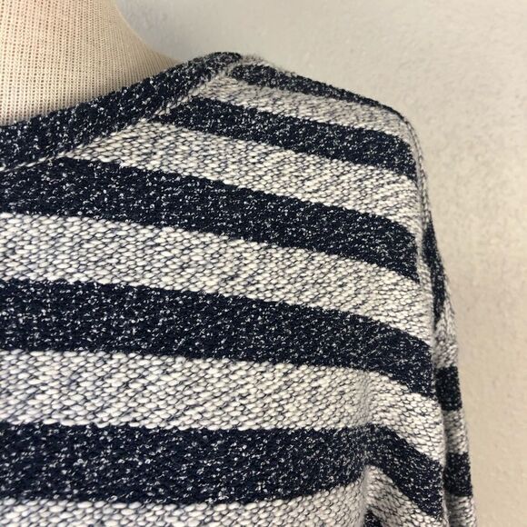 Two by Vince Camuto Long Sleeve Top Size M - Picture 3 of 7